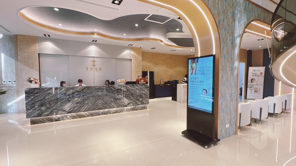 醫美診所-55吋美型機 醫美診所-55吋美型機